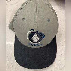 Volcom Gray and Black Snapback Hat with Embroidered Logo